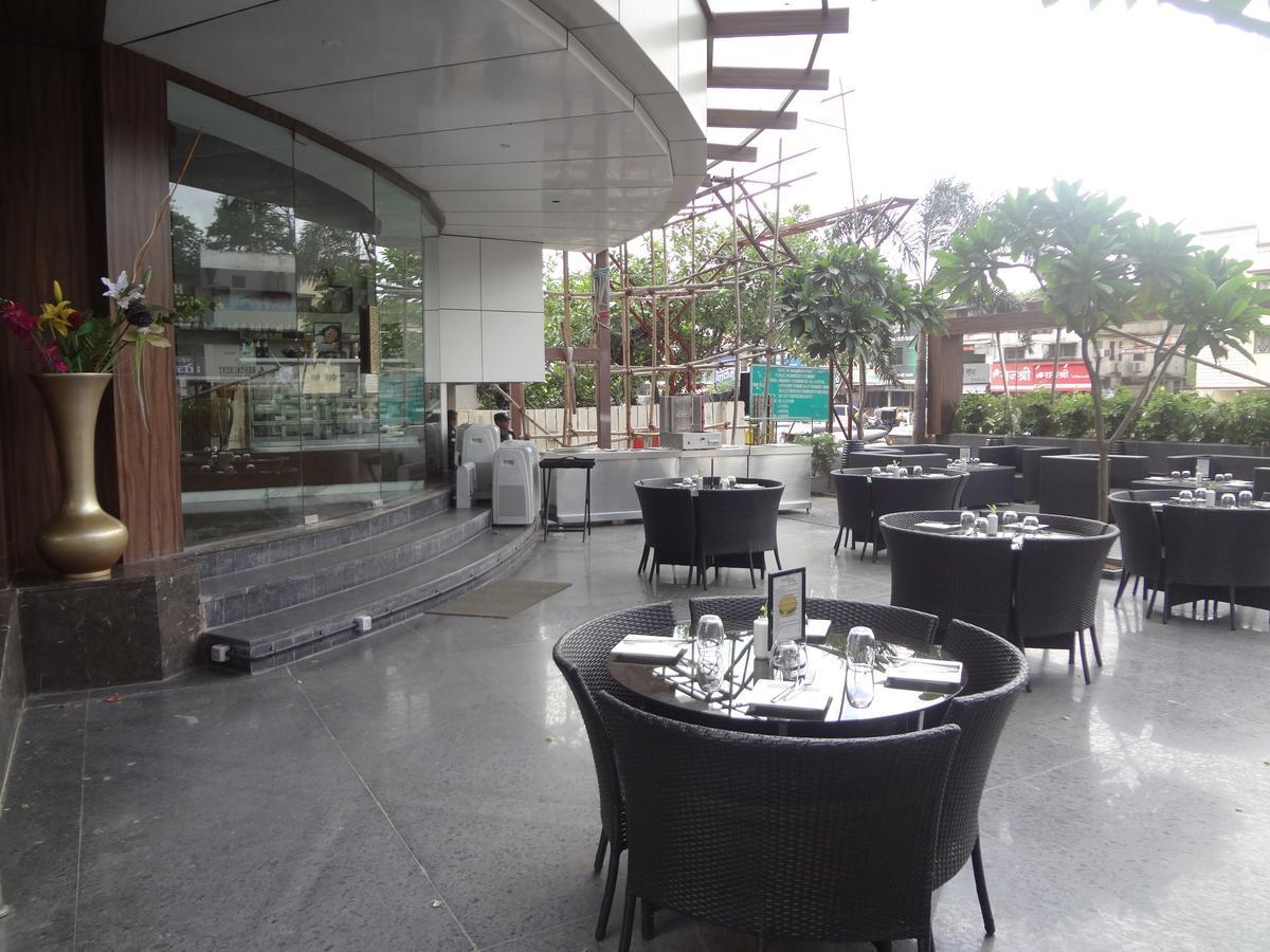 Hotel Gangakashi Nagpur Exterior photo